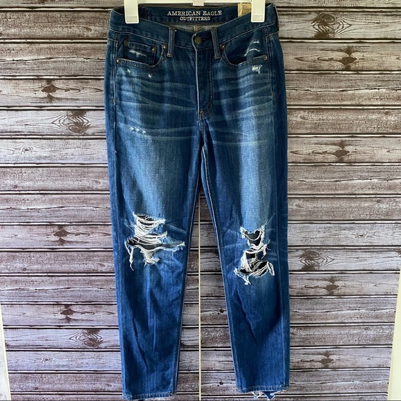 American Eagle Vintage Hi-Rise Button-Fly Distressed Jeans Size 2 Reg - Picture 1 of 12